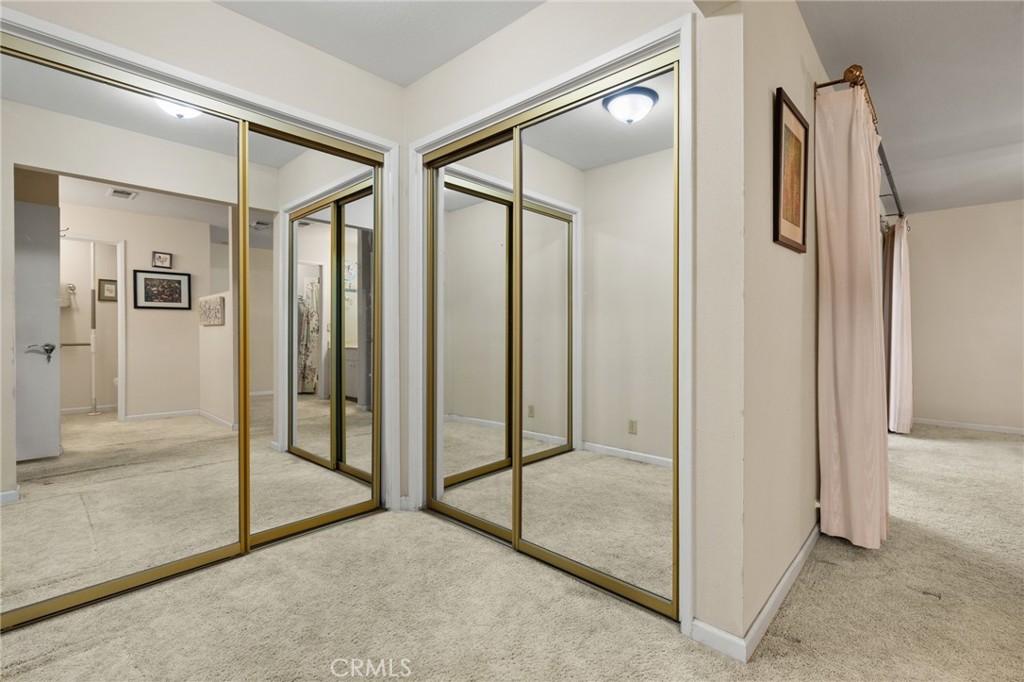 2 Northwood Commons Property Photo 20
