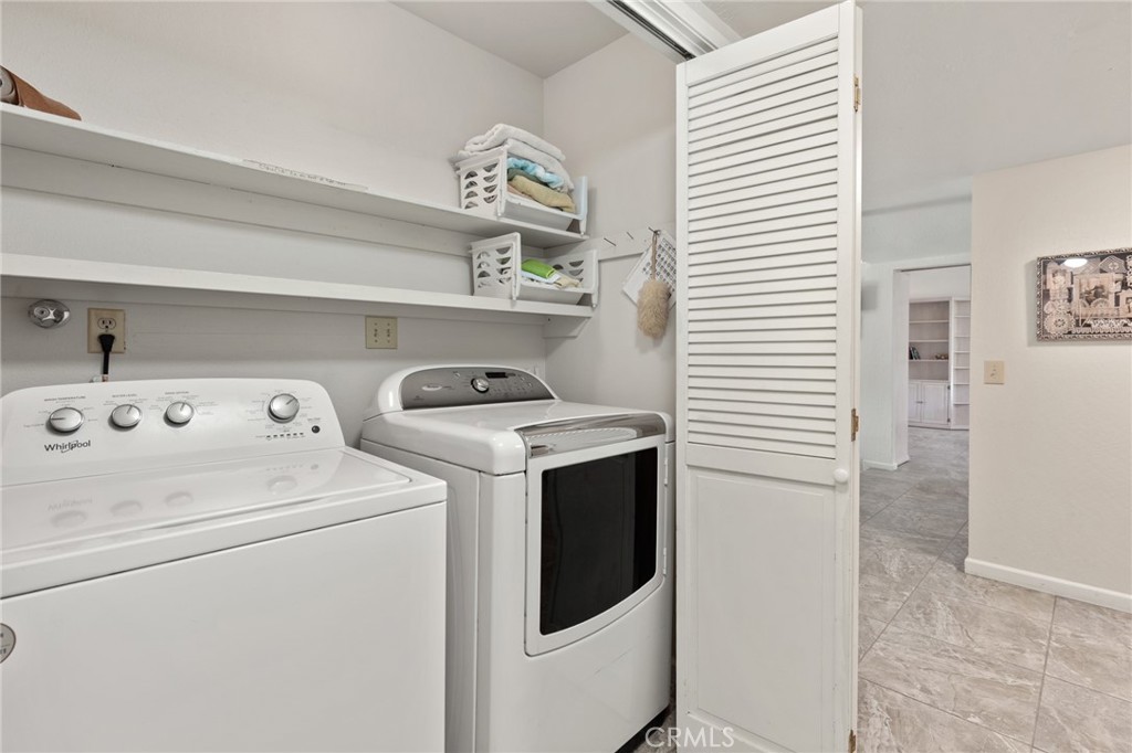 2 Northwood Commons Property Photo 24