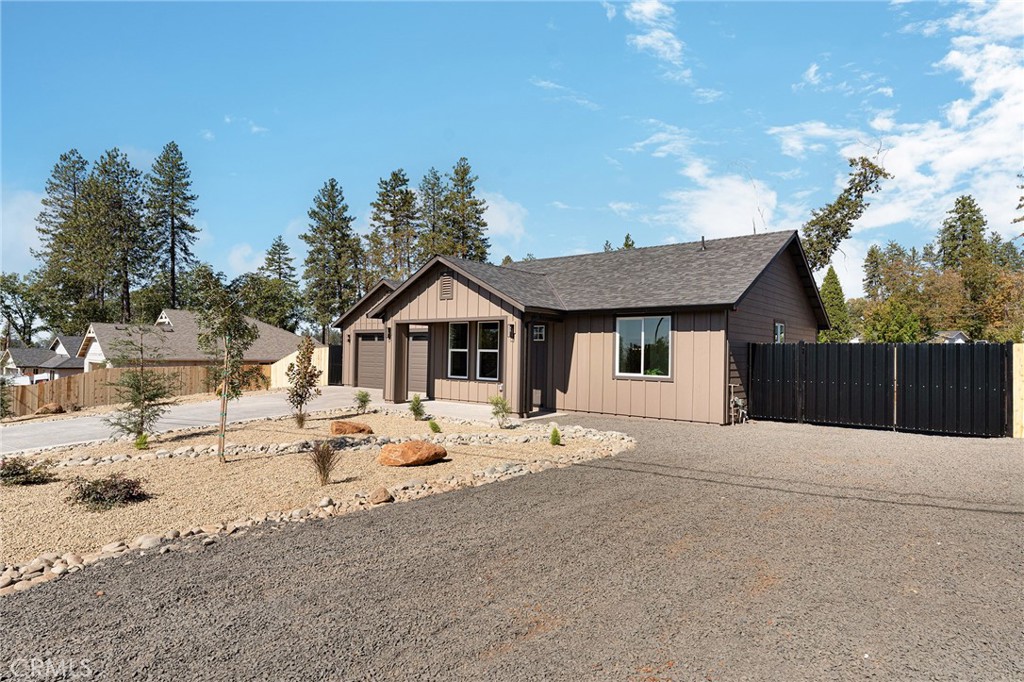 1867 Salida Property Photo 2