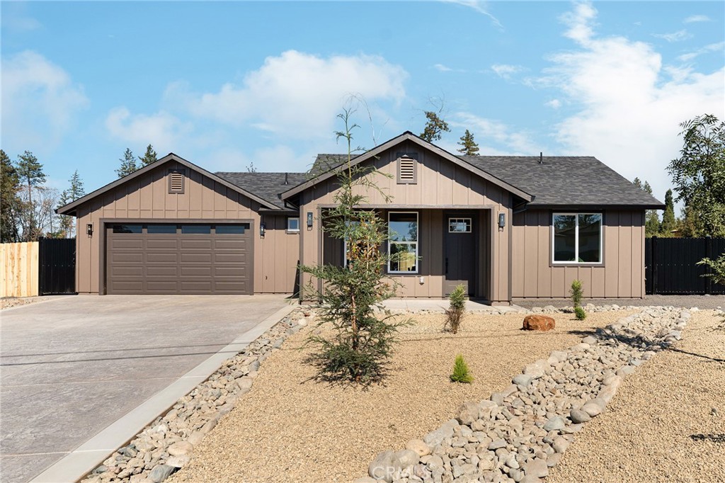 1867 Salida Property Photo 4
