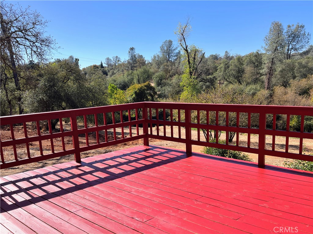 60 Glenview Way Property Photo 6
