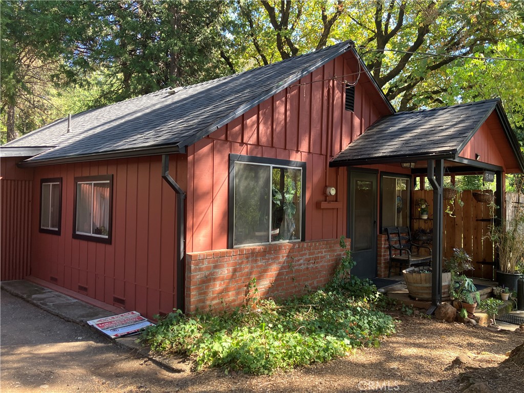 15484 Nopel Property Photo 2