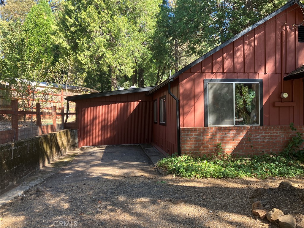 15484 Nopel Property Photo 4