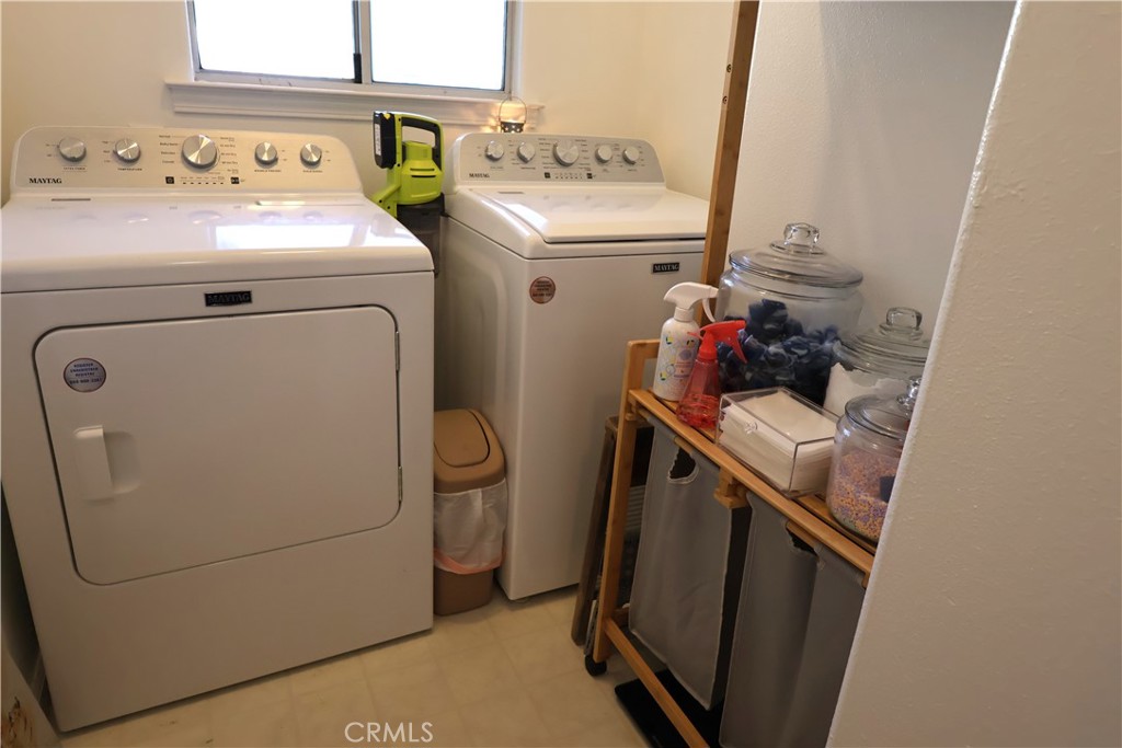 217 Carona Ave. Property Photo 32