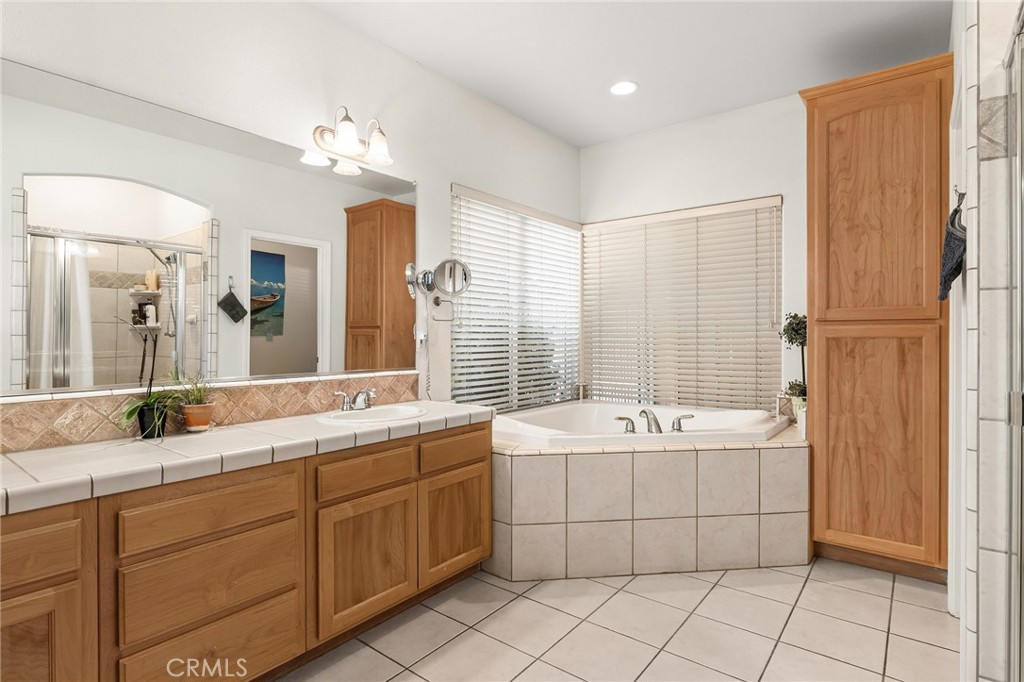 15 Marlin Court Property Photo 22