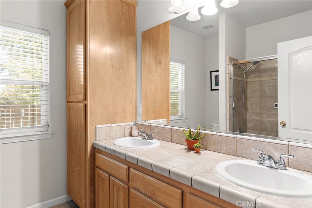 15 Marlin Court Property Photo 29