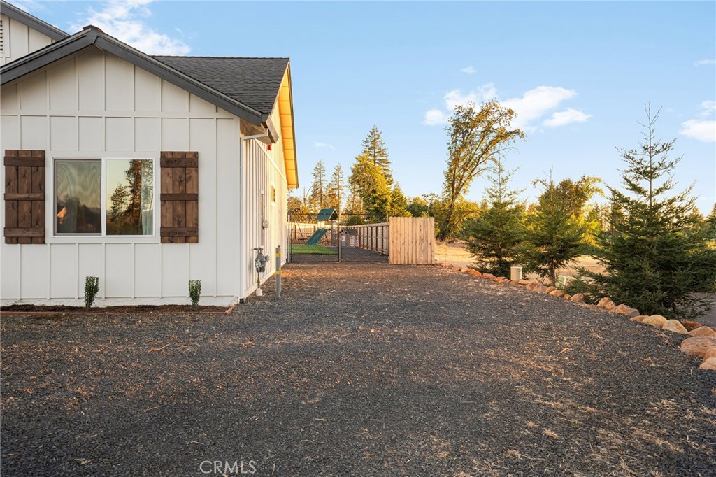 8612 Stiras Way Property Photo 7