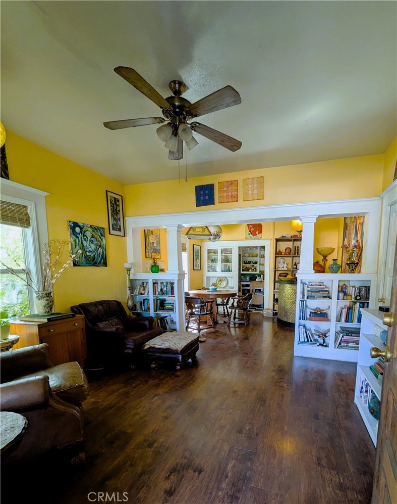 1732 Elm Street Property Photo 3