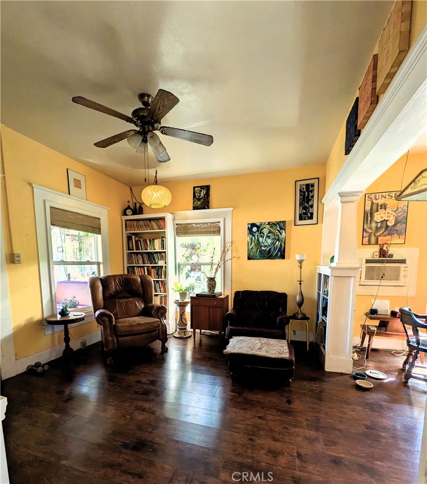 1732 Elm Street Property Photo 5
