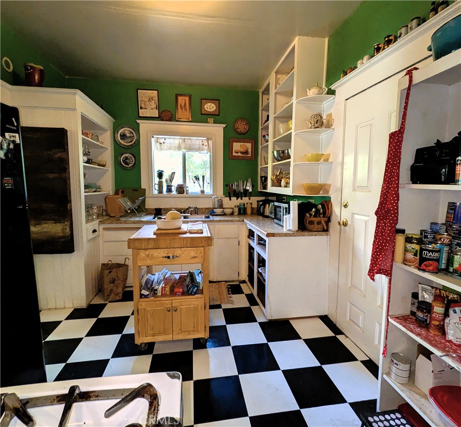 1732 Elm Street Property Photo 19