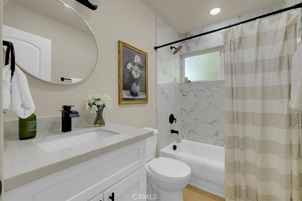 772 Duke Court Property Photo 14