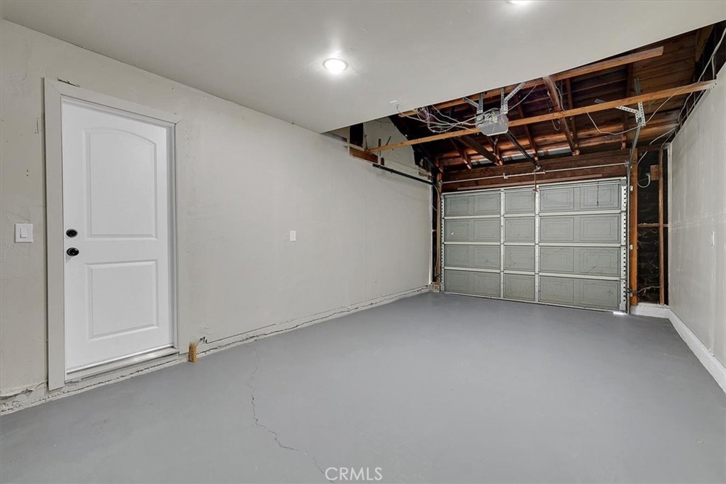 772 Duke Court Property Photo 20