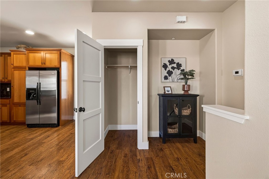 2218 Hutchinson Property Photo 10