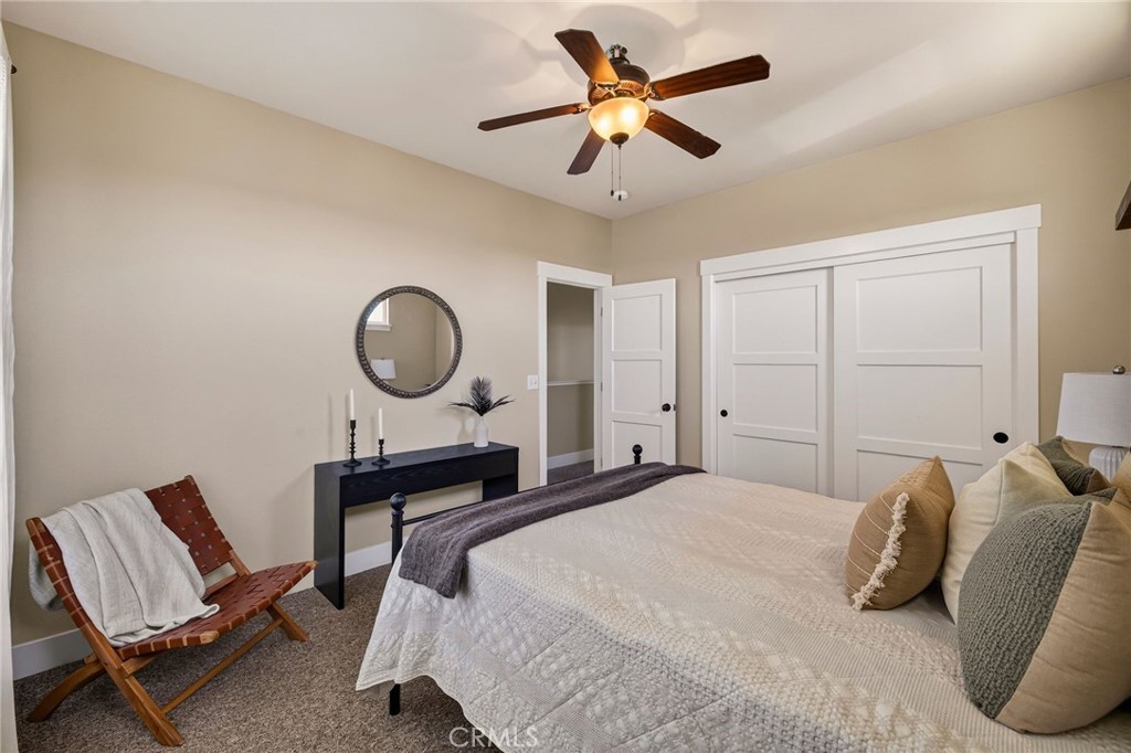 2218 Hutchinson Property Photo 22