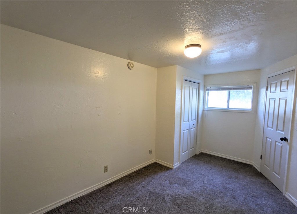 131 W 3rd Property Photo 29