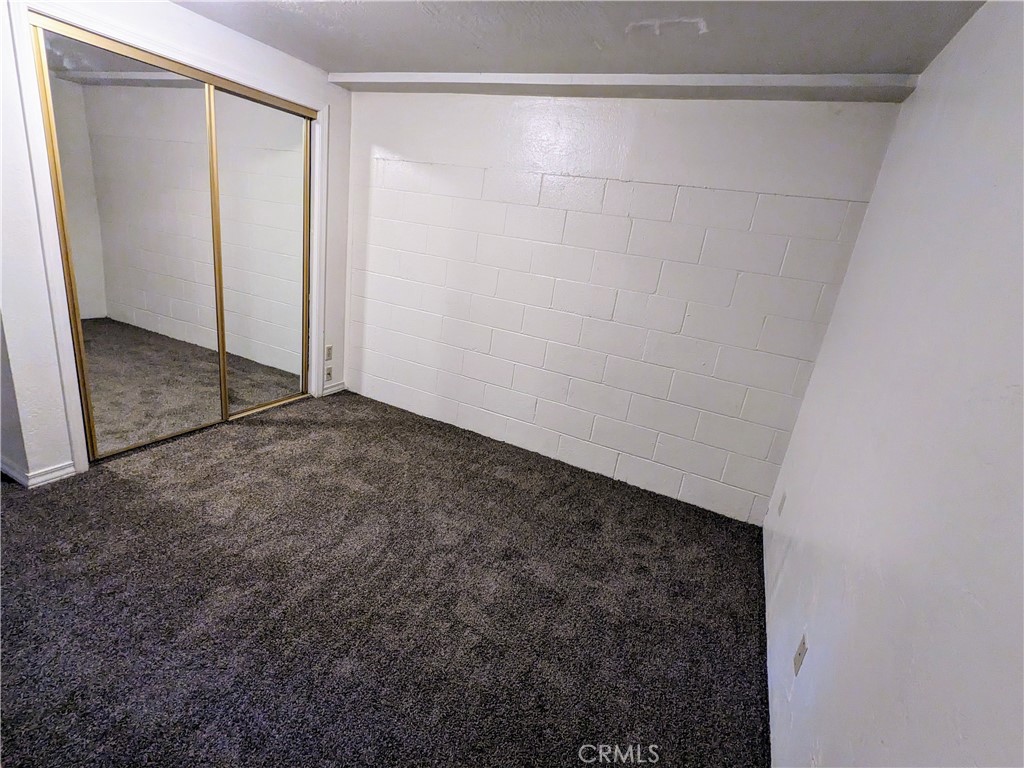 131 W 3rd Property Photo 37