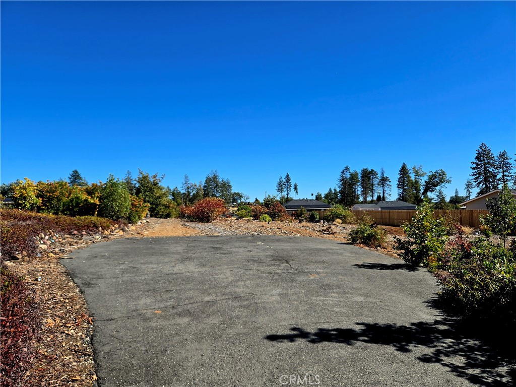 5552 Newland Property Photo 2