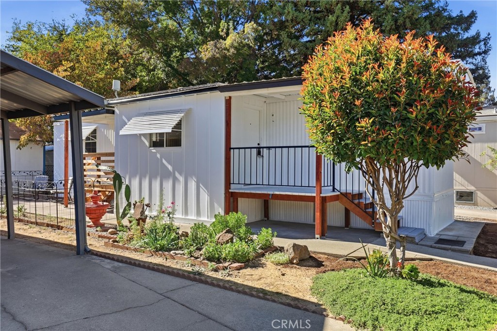567 E Lassen Ave. 304 Property Photo 1