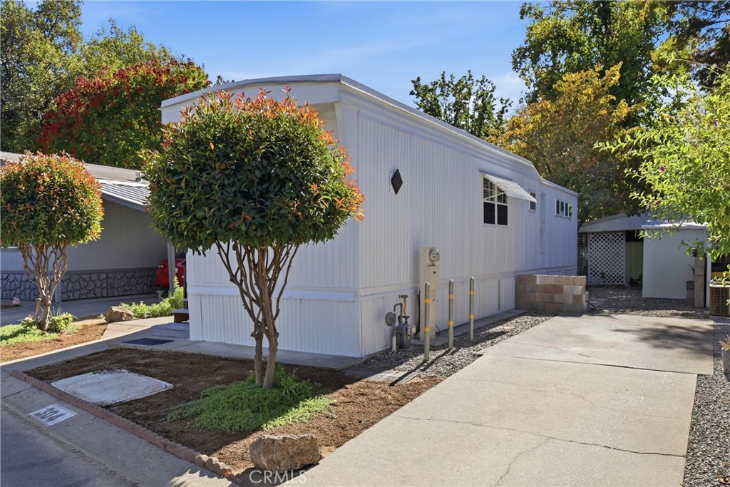 567 E Lassen Ave. 304 Property Photo 15