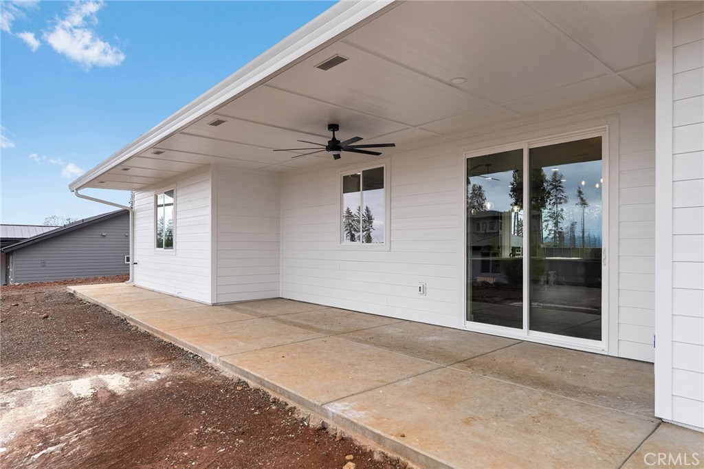 722 Madrone Way Property Photo 33