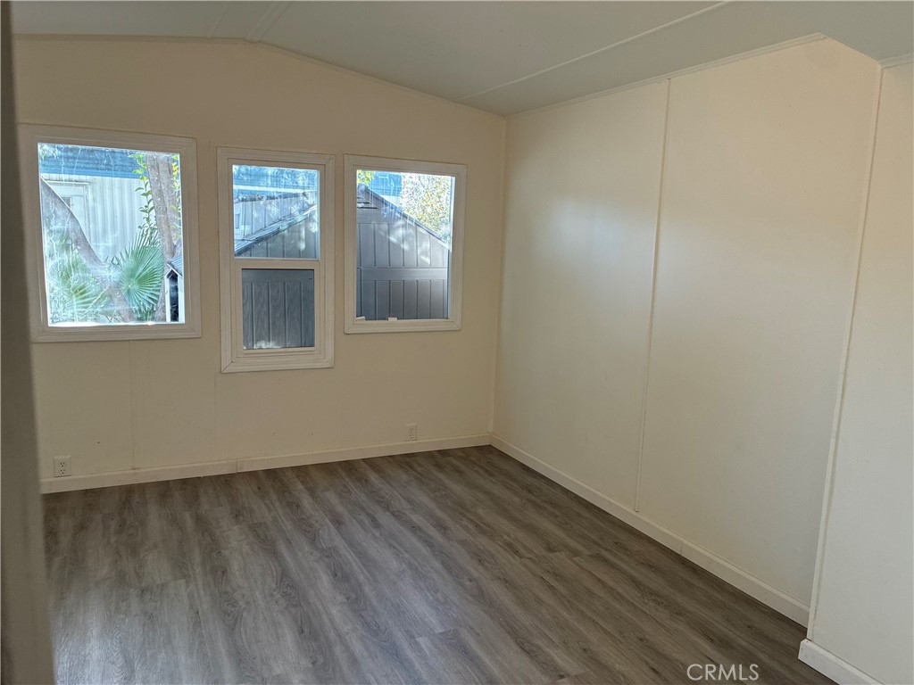 3440 Fulton Ave 75 Property Photo 11