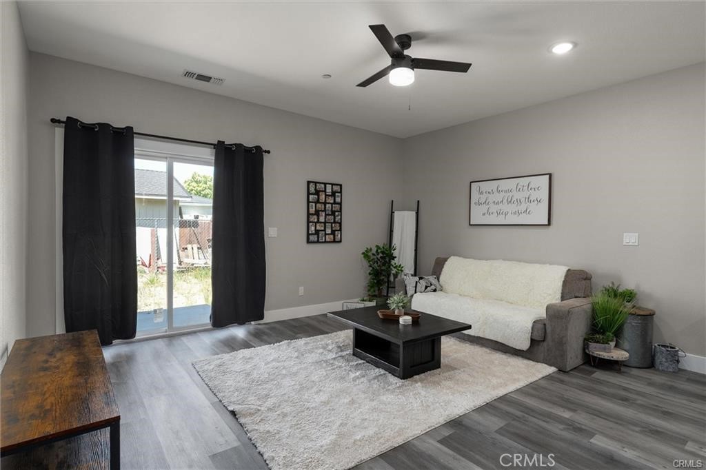 2981 11th Property Photo 6