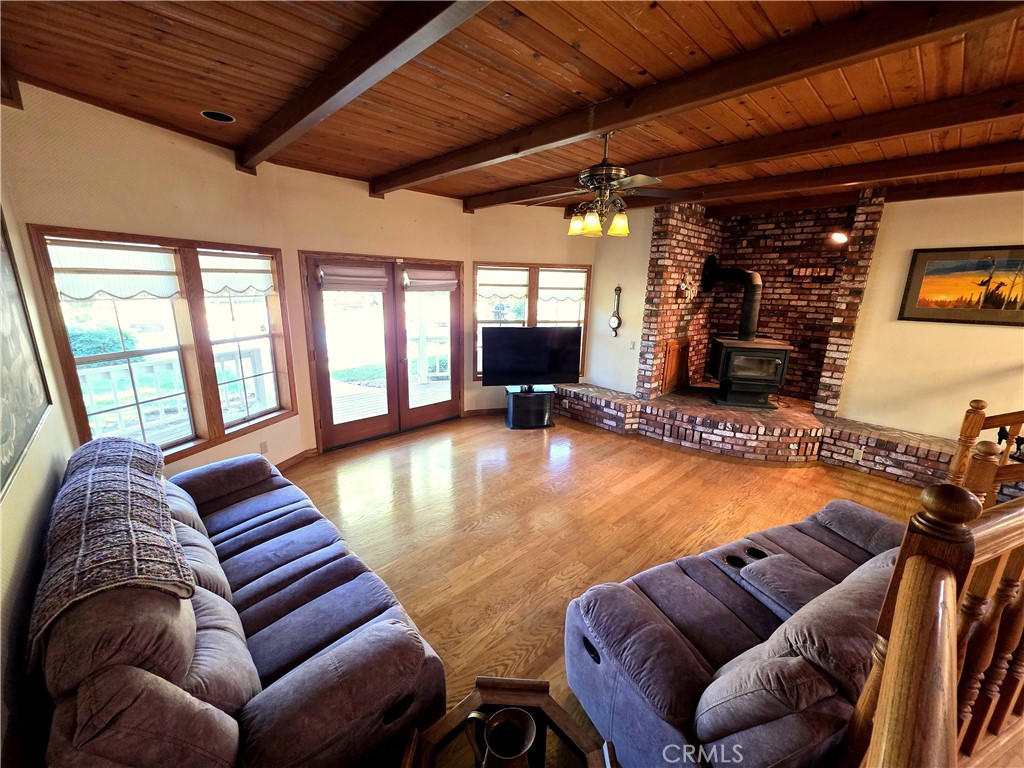 6295 Monterey Rd Property Photo 6