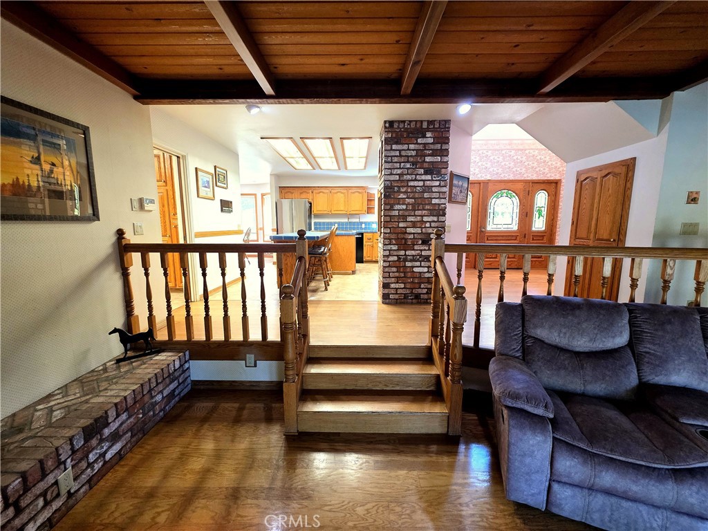 6295 Monterey Rd Property Photo 7
