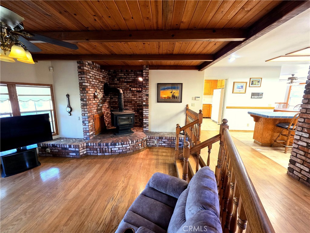 6295 Monterey Rd Property Photo 9