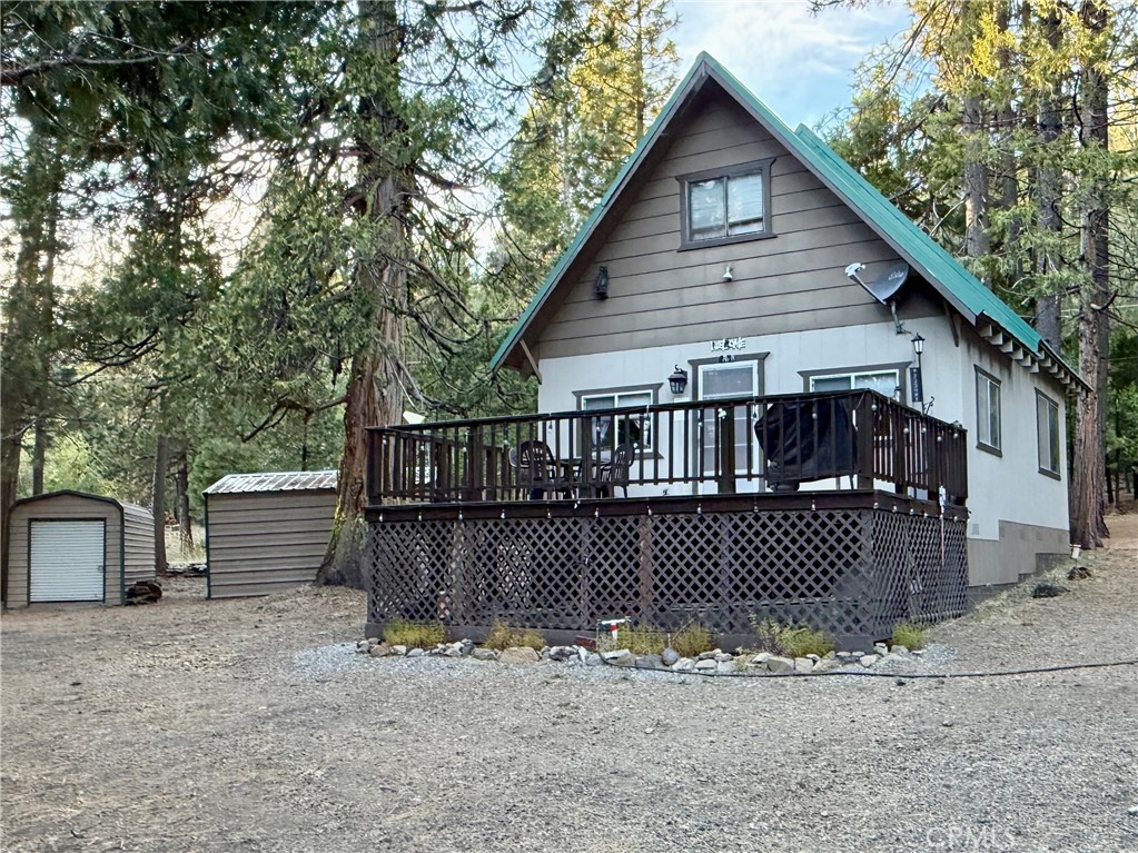 18961 Husky Way Property Photo 1