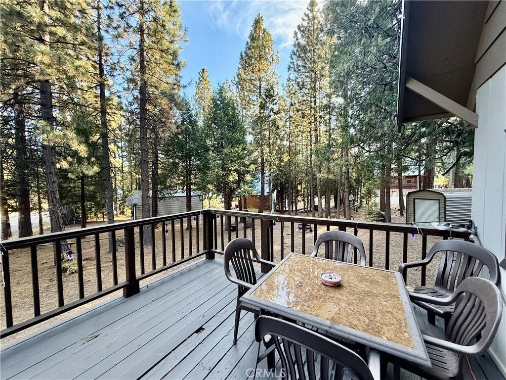 18961 Husky Way Property Photo 8