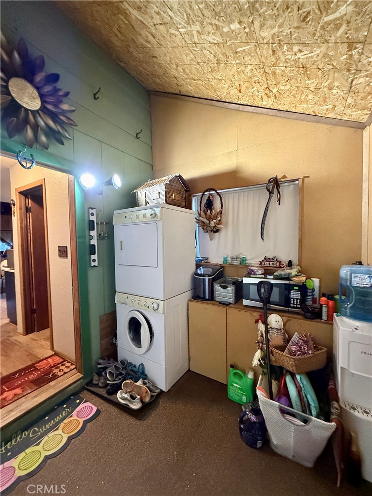 18961 Husky Way Property Photo 27