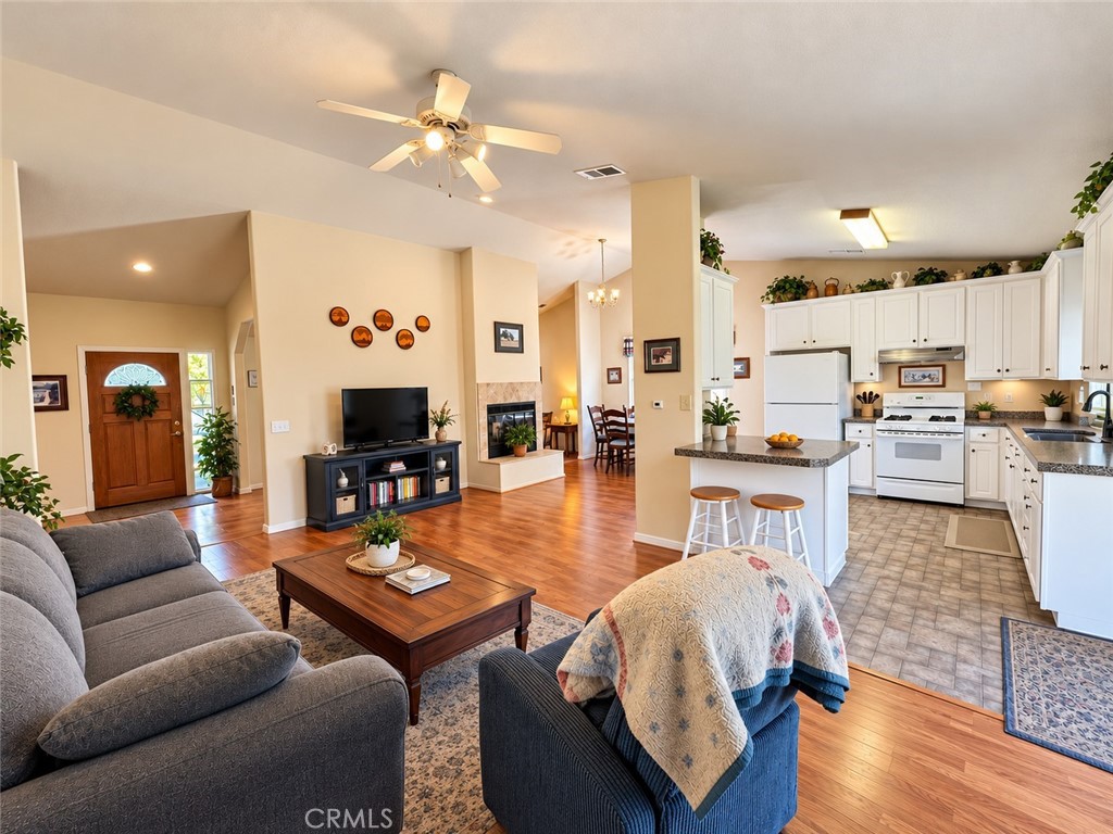 1662 Albion Court Property Photo 10