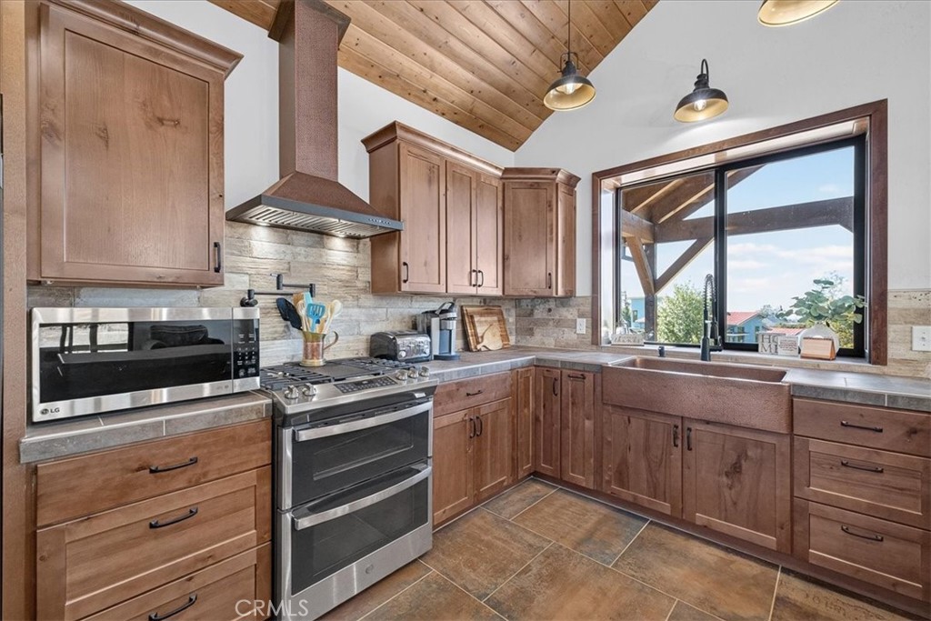 5272 California Property Photo 24
