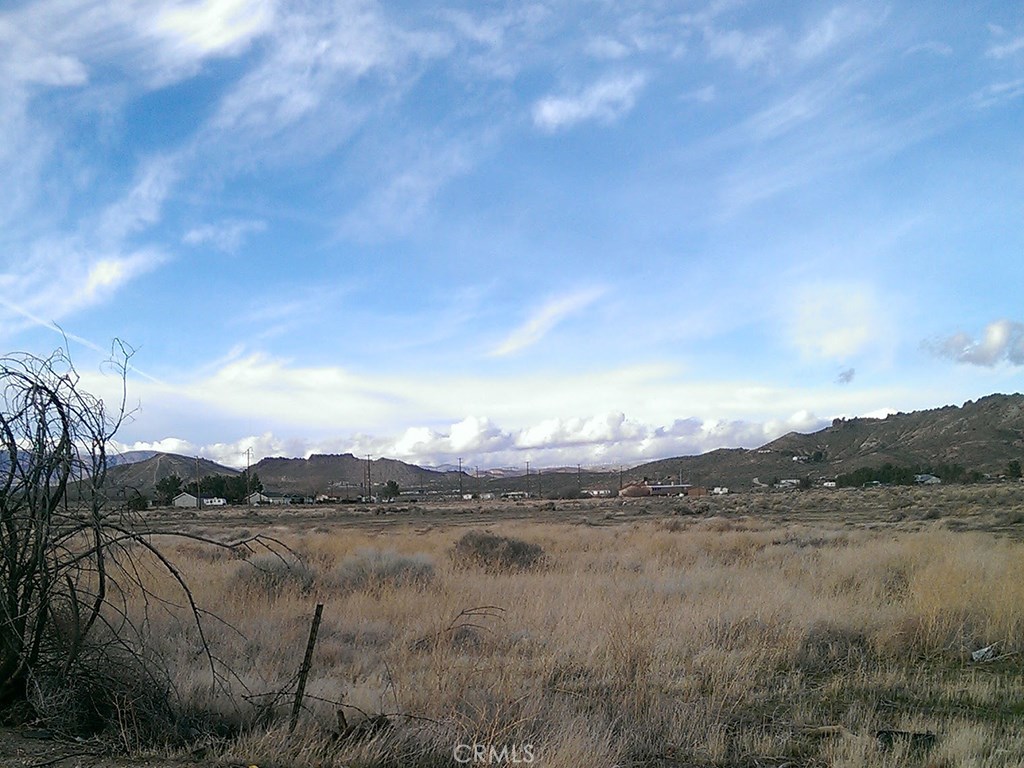 60 St. West & Rosamond Boulevard Property Photo 9