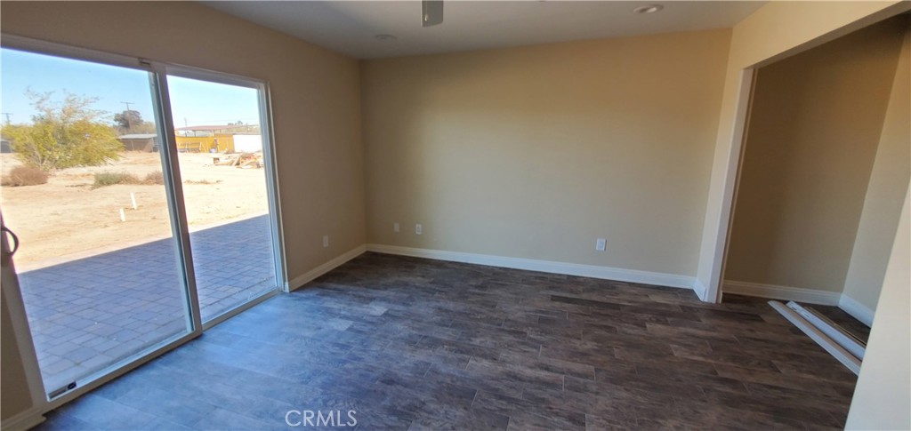 10645 E Avenue R12 Property Photo 15