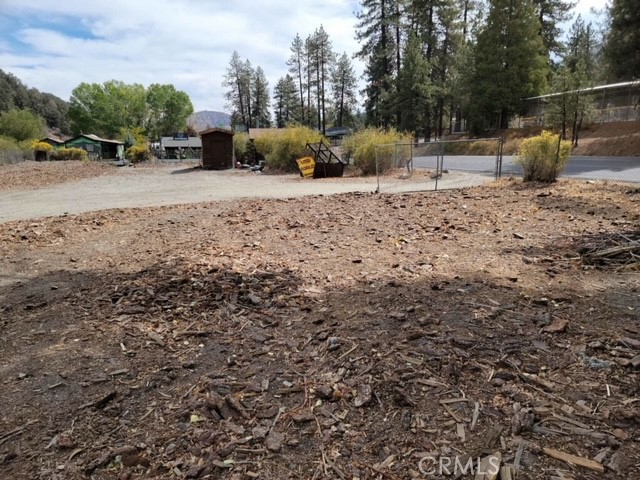 1202 N Hwy 2 Property Photo 4
