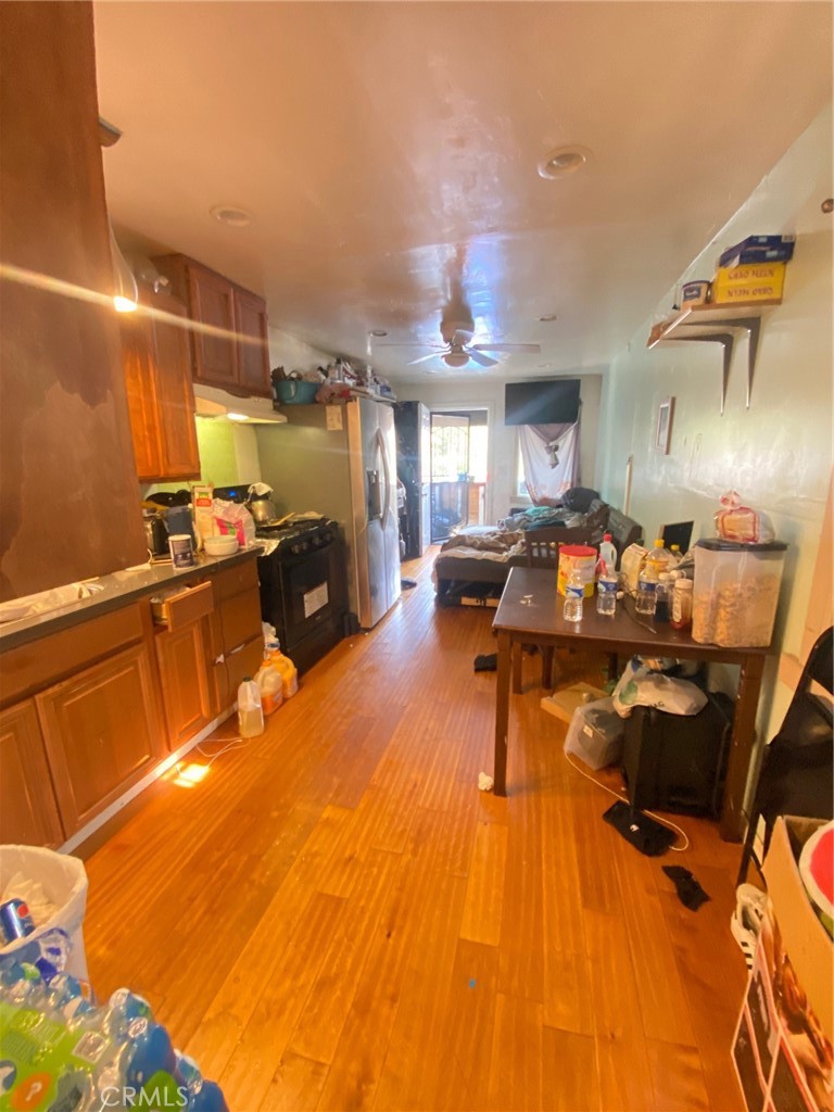 1309 E 55th Street Property Photo 11
