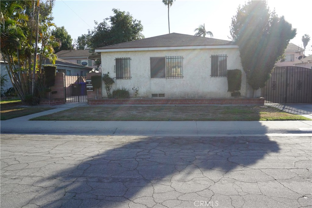 8354 La Villa Street Property Photo 2