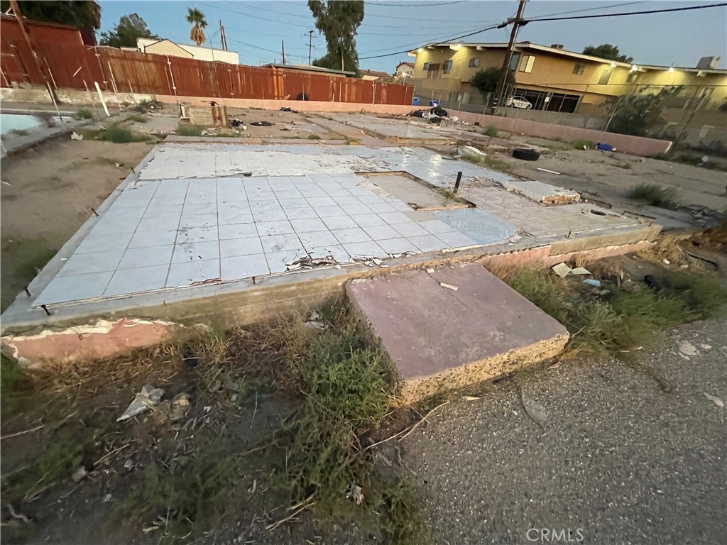 226 E Fredricks Street Property Photo 7