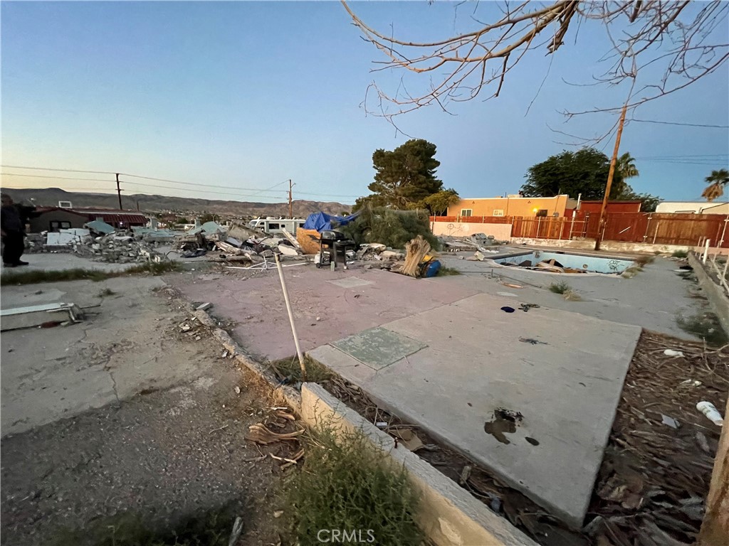 226 E Fredricks Street Property Photo 14