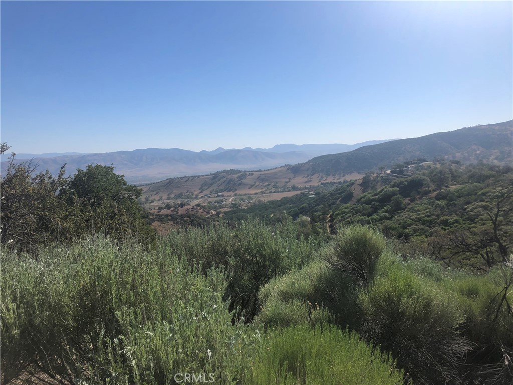17450 Matterhorn Drive Property Photo 1