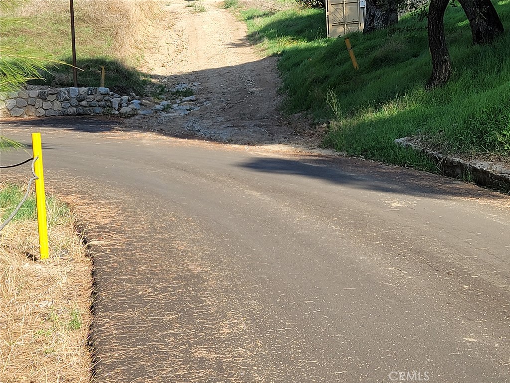 0 North Trail Property Photo 3