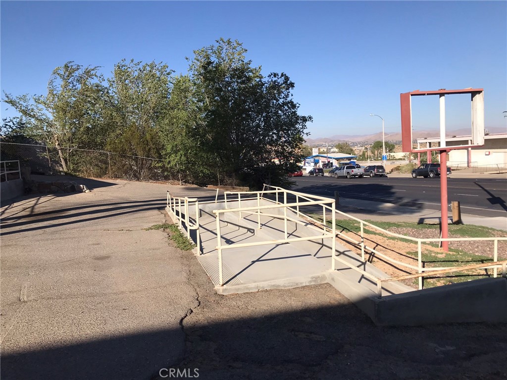 14904 7th Street Property Photo 10