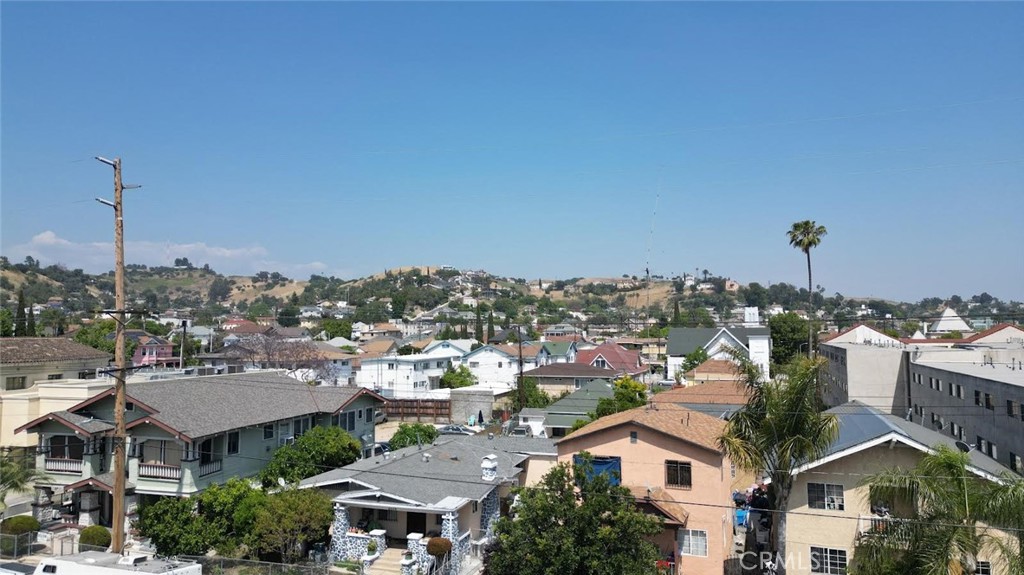 2214 Thomas Street Property Photo 4