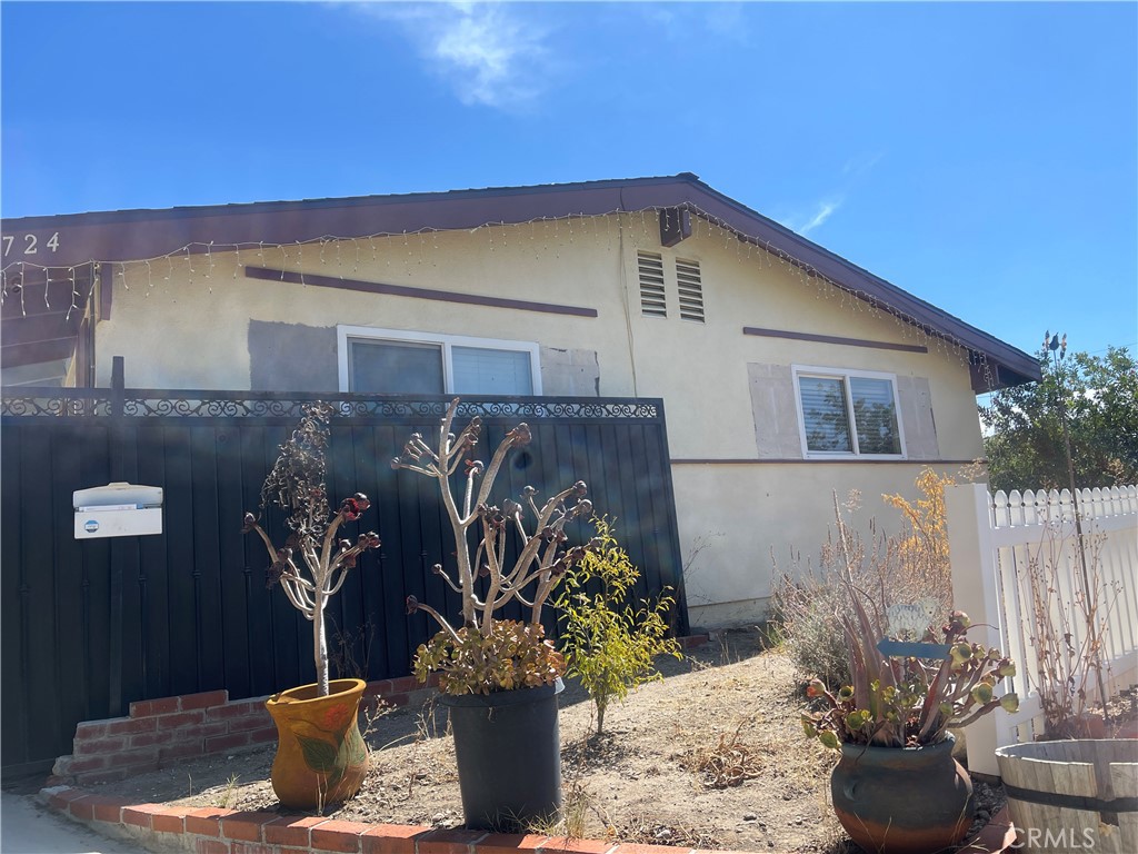 18724 Bainbury Street Property Photo 1