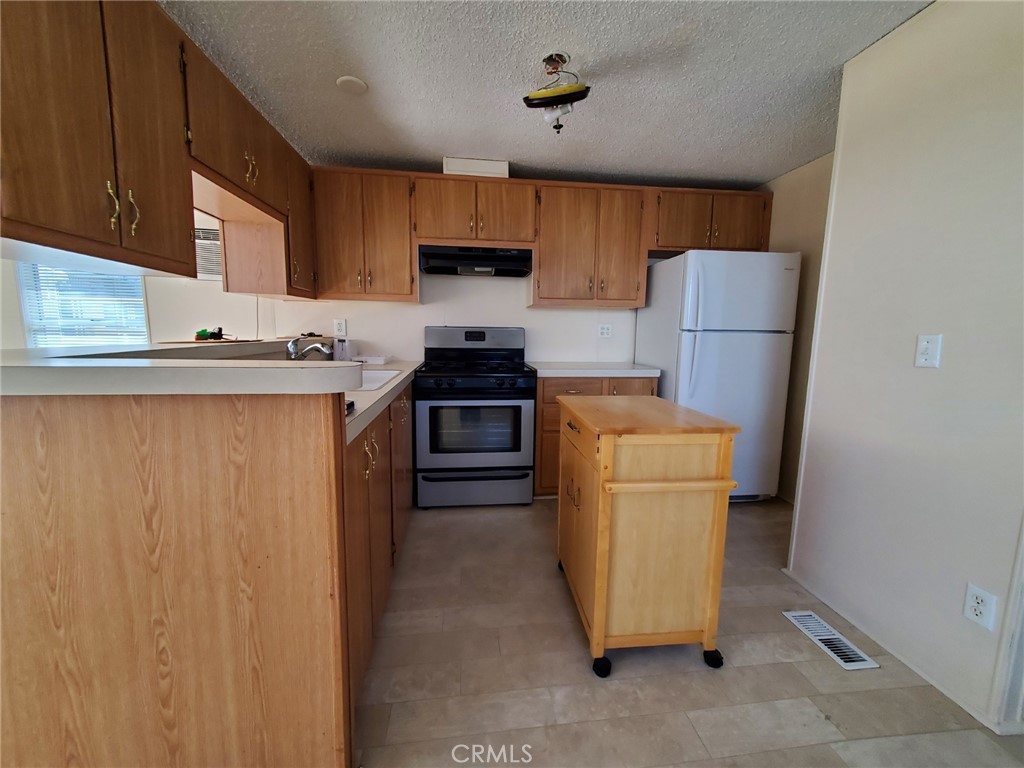 18204 Soledad Canyon Road 52 Property Photo 6