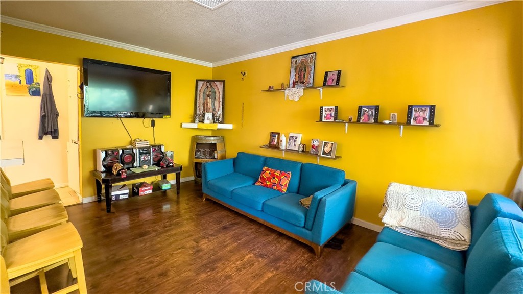 1837 Beloit Avenue Property Photo 40