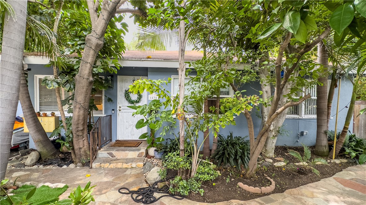 1837 Beloit Avenue Property Photo 8