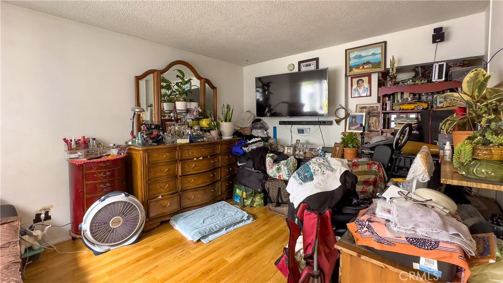 1837 Beloit Avenue Property Photo 32